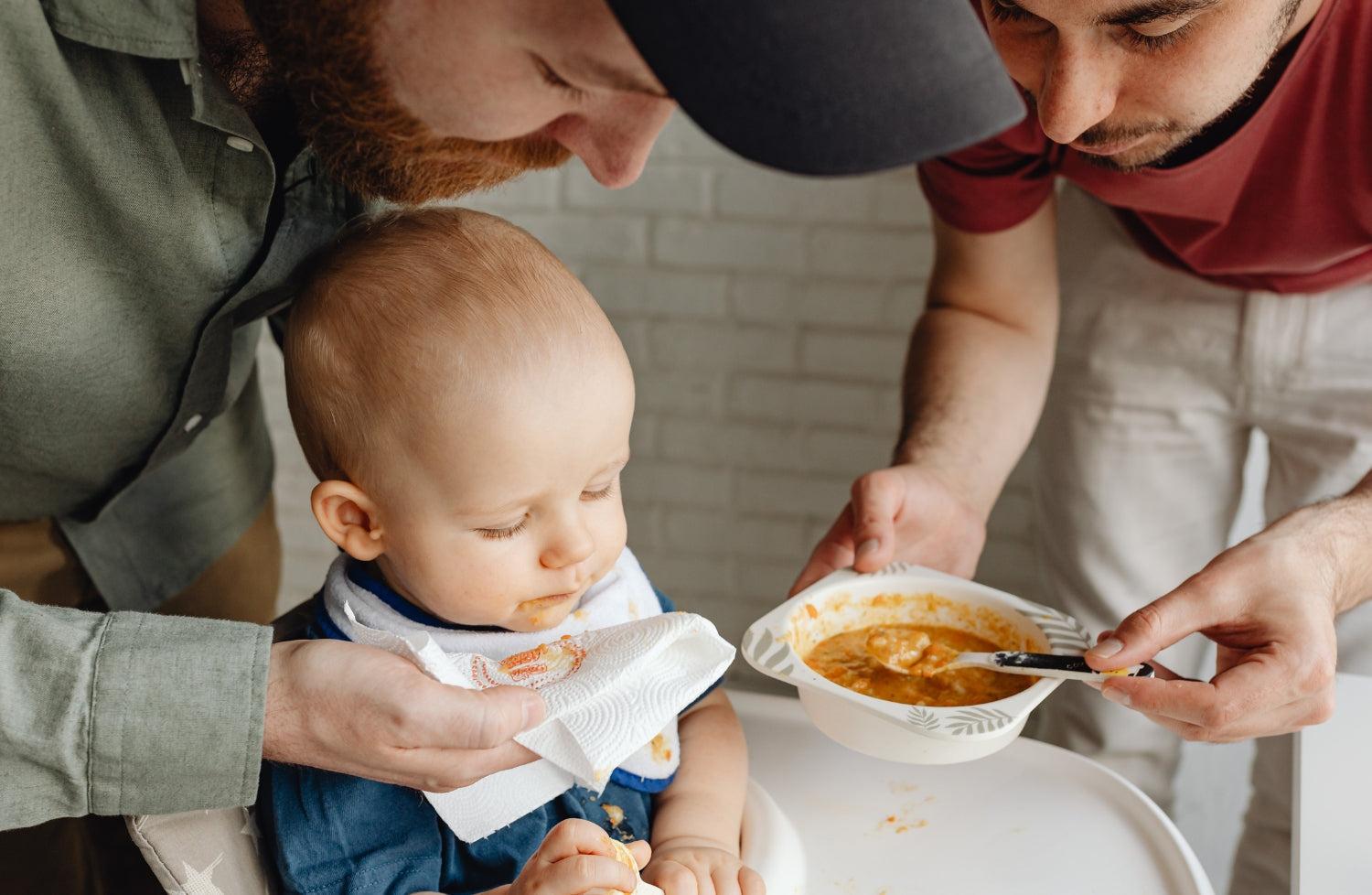Allergie alimentaire chez le bébé : signes et conduite